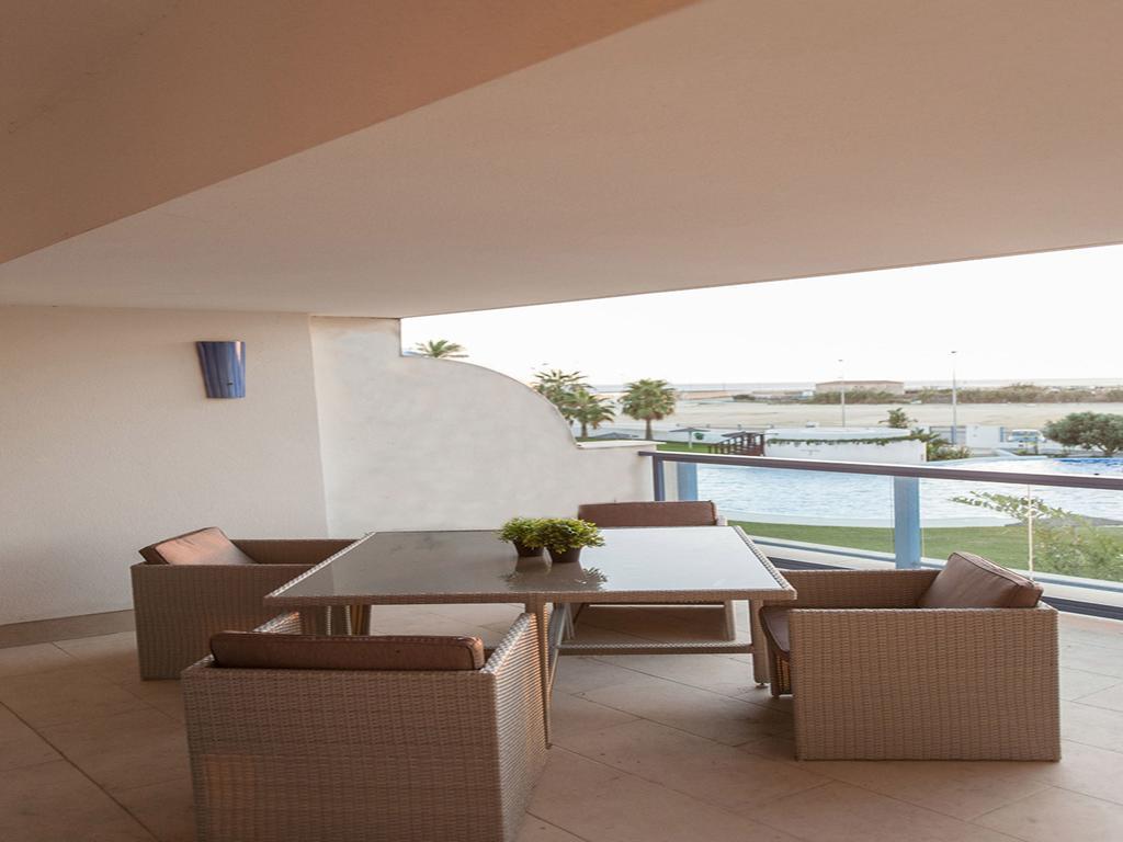 Апартаменты Livingtarifa Apartamento La Isla Экстерьер фото