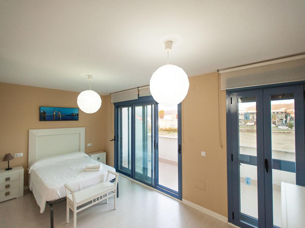 Апартаменты Livingtarifa Apartamento La Isla Экстерьер фото