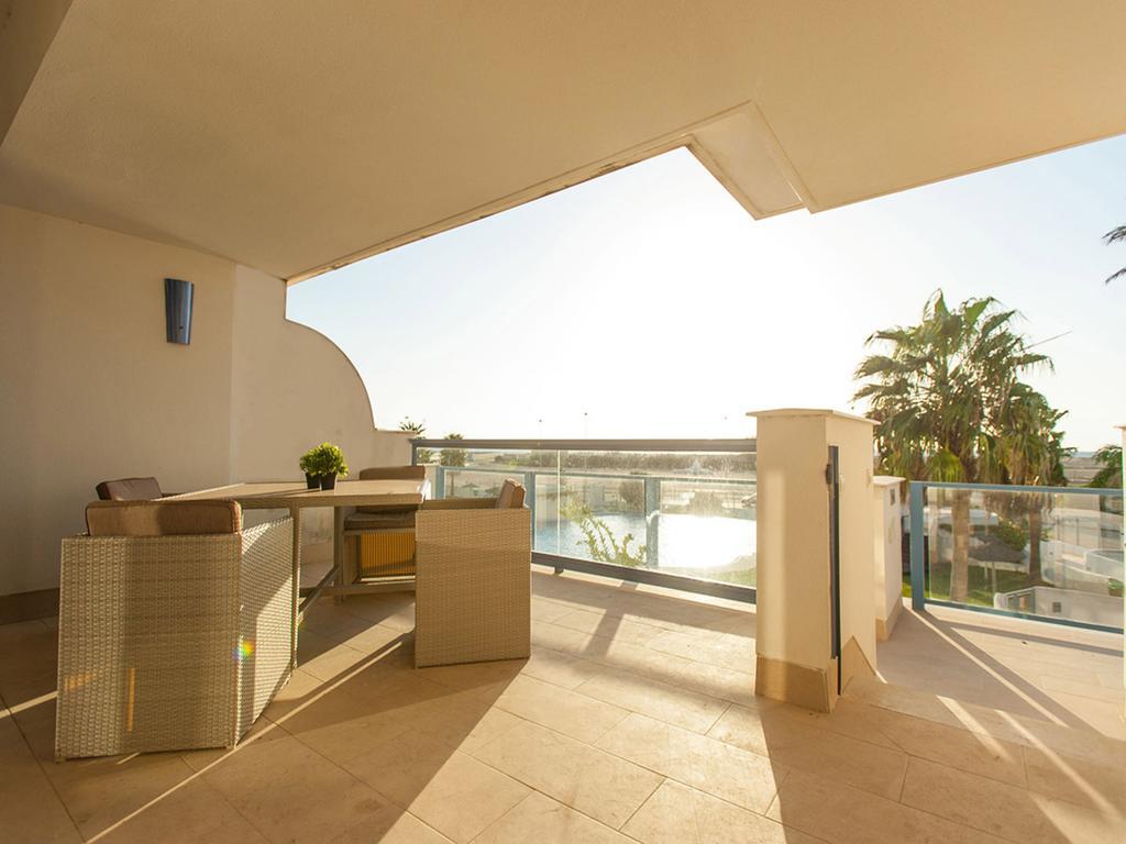 Апартаменты Livingtarifa Apartamento La Isla Экстерьер фото